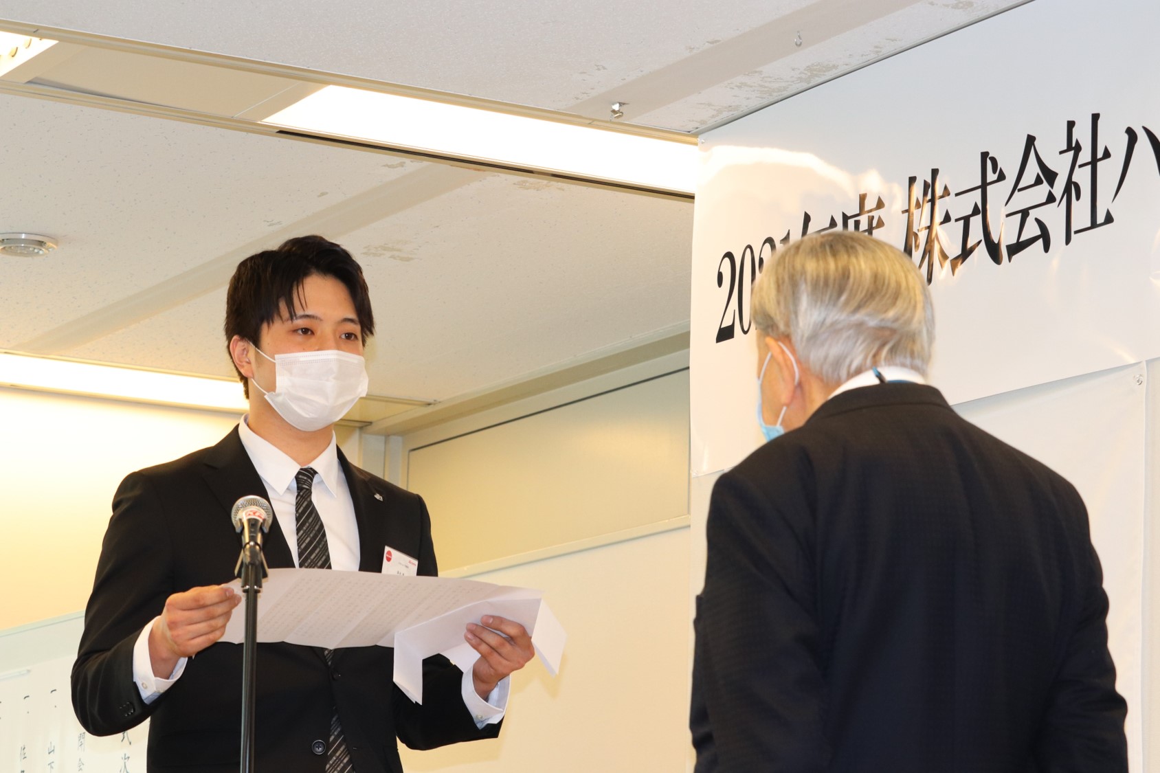 21年度入社式を行いました 株式会社ハスコムモバイル